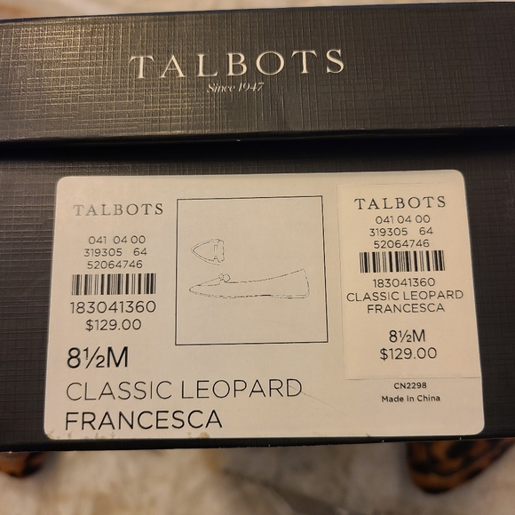 NIB Talbots Francesca Leoard Loafer Flats - Picture 8 of 8